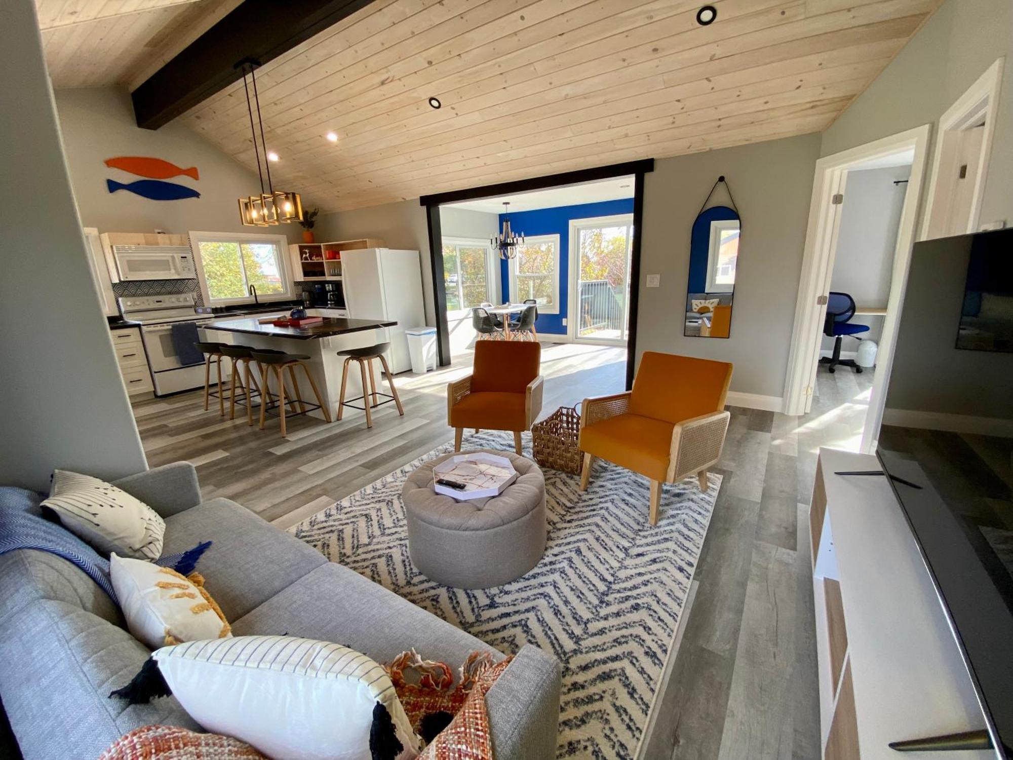 Creekside Cottage - Kayak, Sup, Fishing, Game Room, Steps To The Beach Kingsville Екстер'єр фото